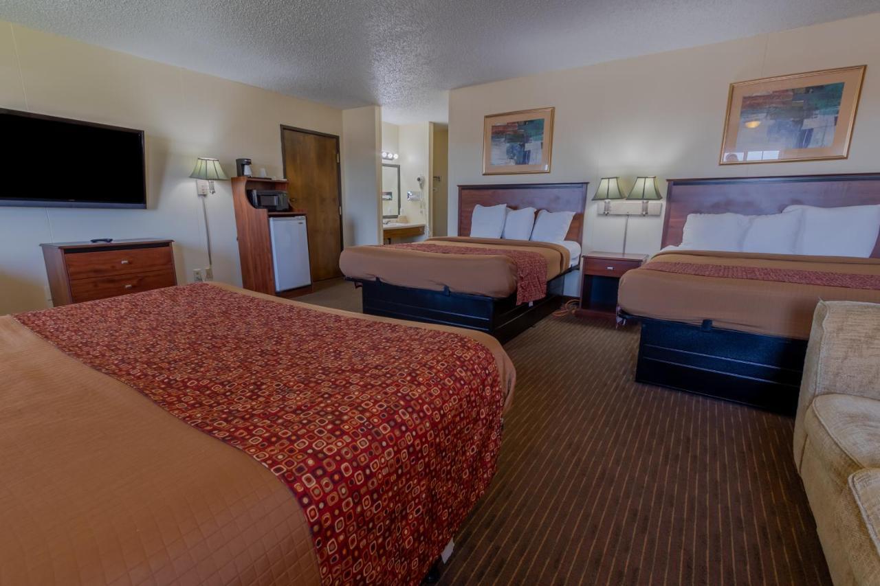 Thunderbird Lodge Мітчелл Екстер'єр фото